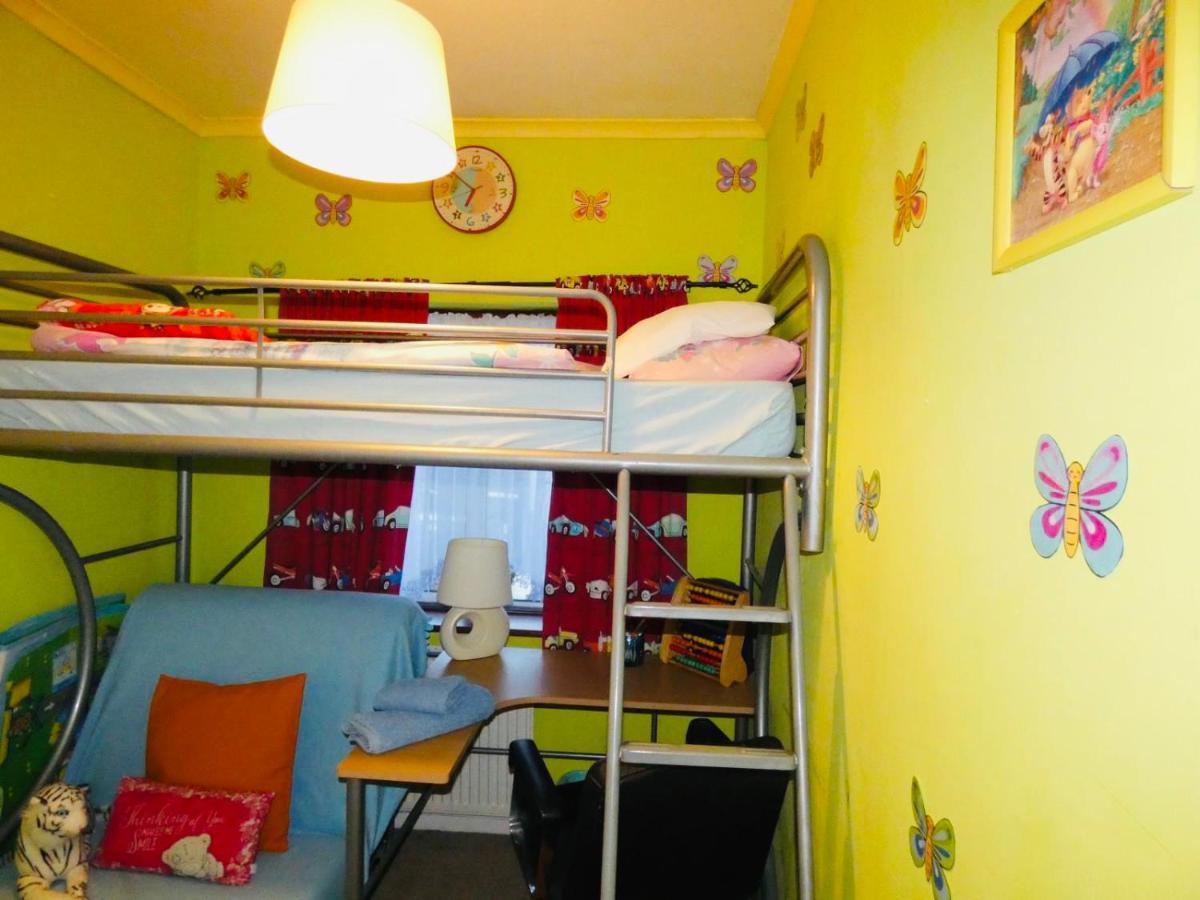 Spacious 3 Bed House With Parking & Good Transport South Norwood Exteriör bild