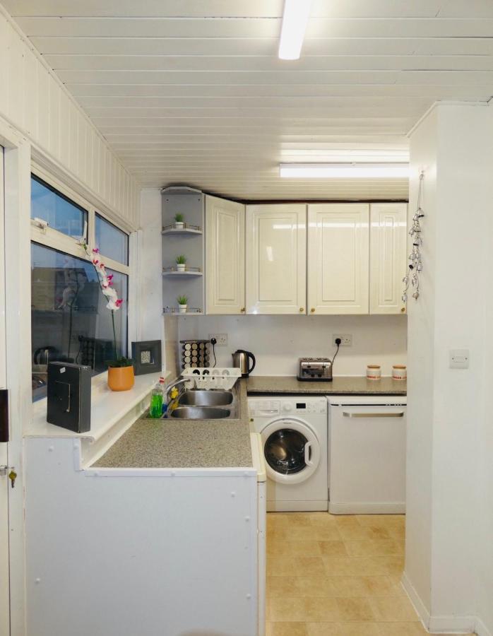 Spacious 3 Bed House With Parking & Good Transport South Norwood Exteriör bild