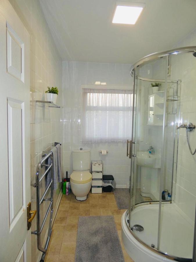 Spacious 3 Bed House With Parking & Good Transport South Norwood Exteriör bild